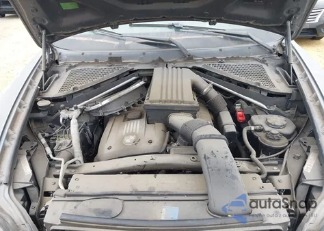 2007 BMW X5 3.0Si из США, поврежденный, VIN 5UXFE43577L017640